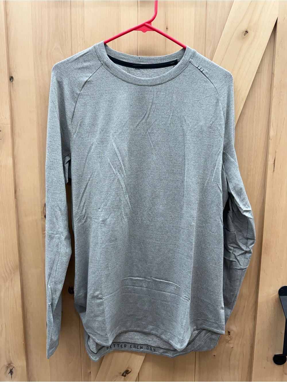 Men's lululemon Long-Sleeve Crewneck Workout Shirt - Gray